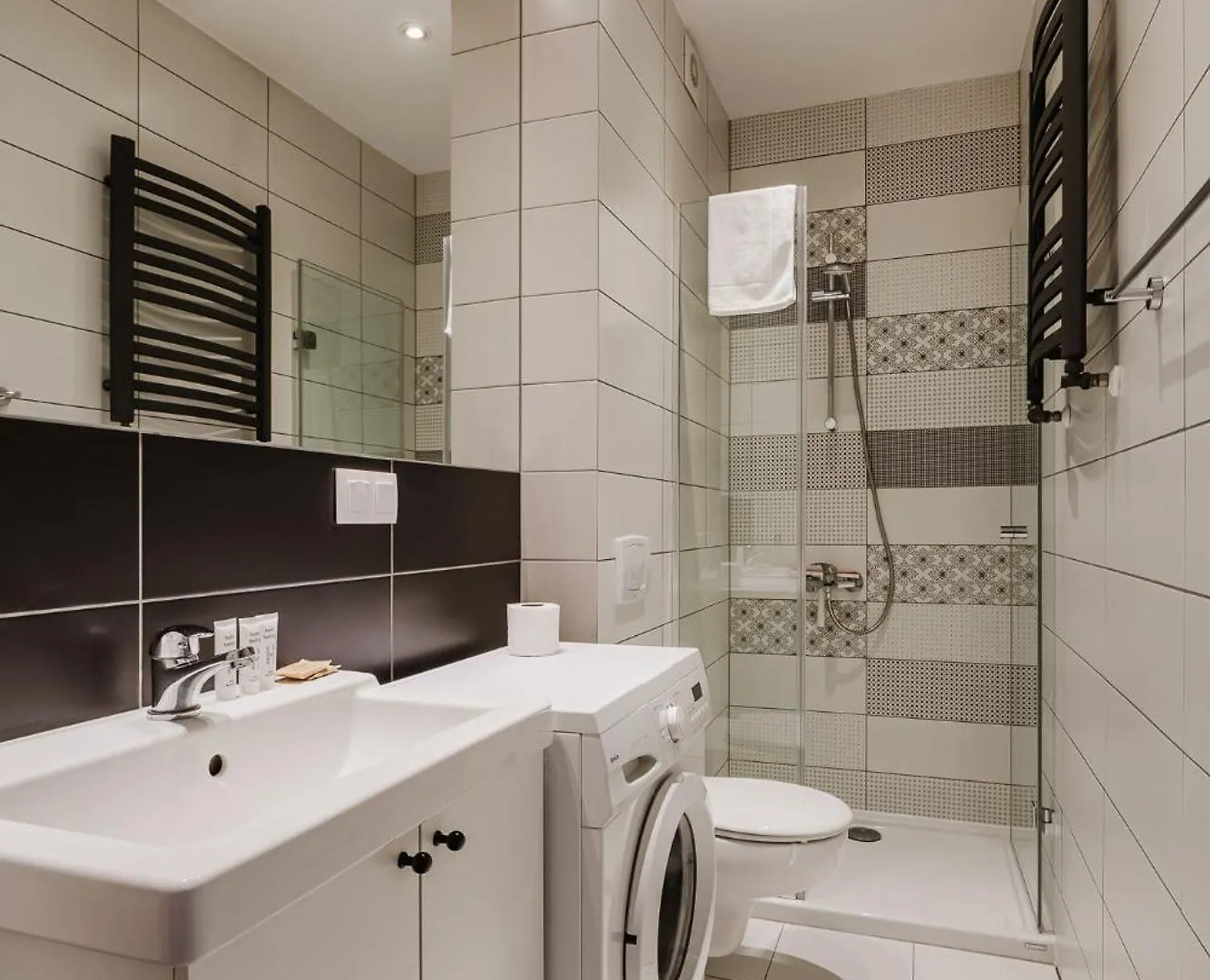 Jezyce Comfort Apartment By Bookinghost بوزنان بولندا