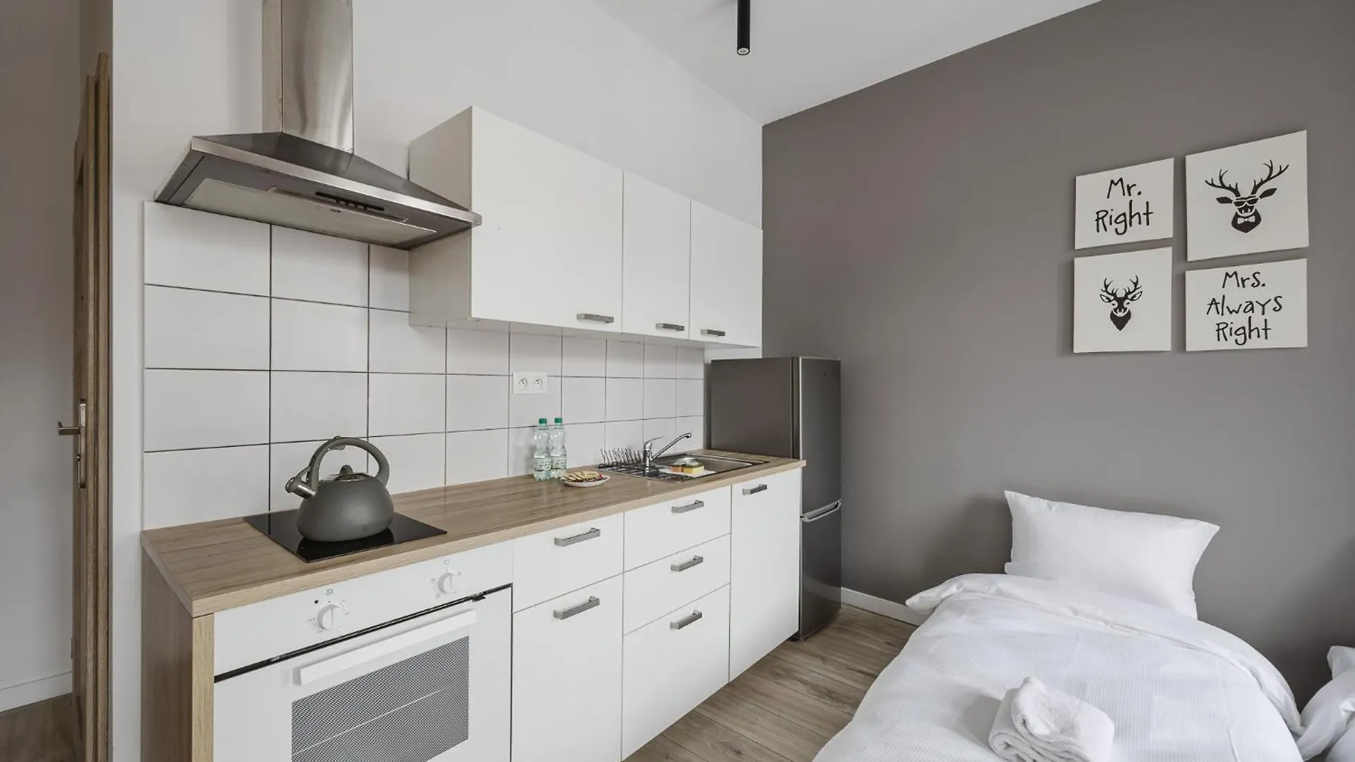 Jezyce Comfort Apartment By Bookinghost بوزنان